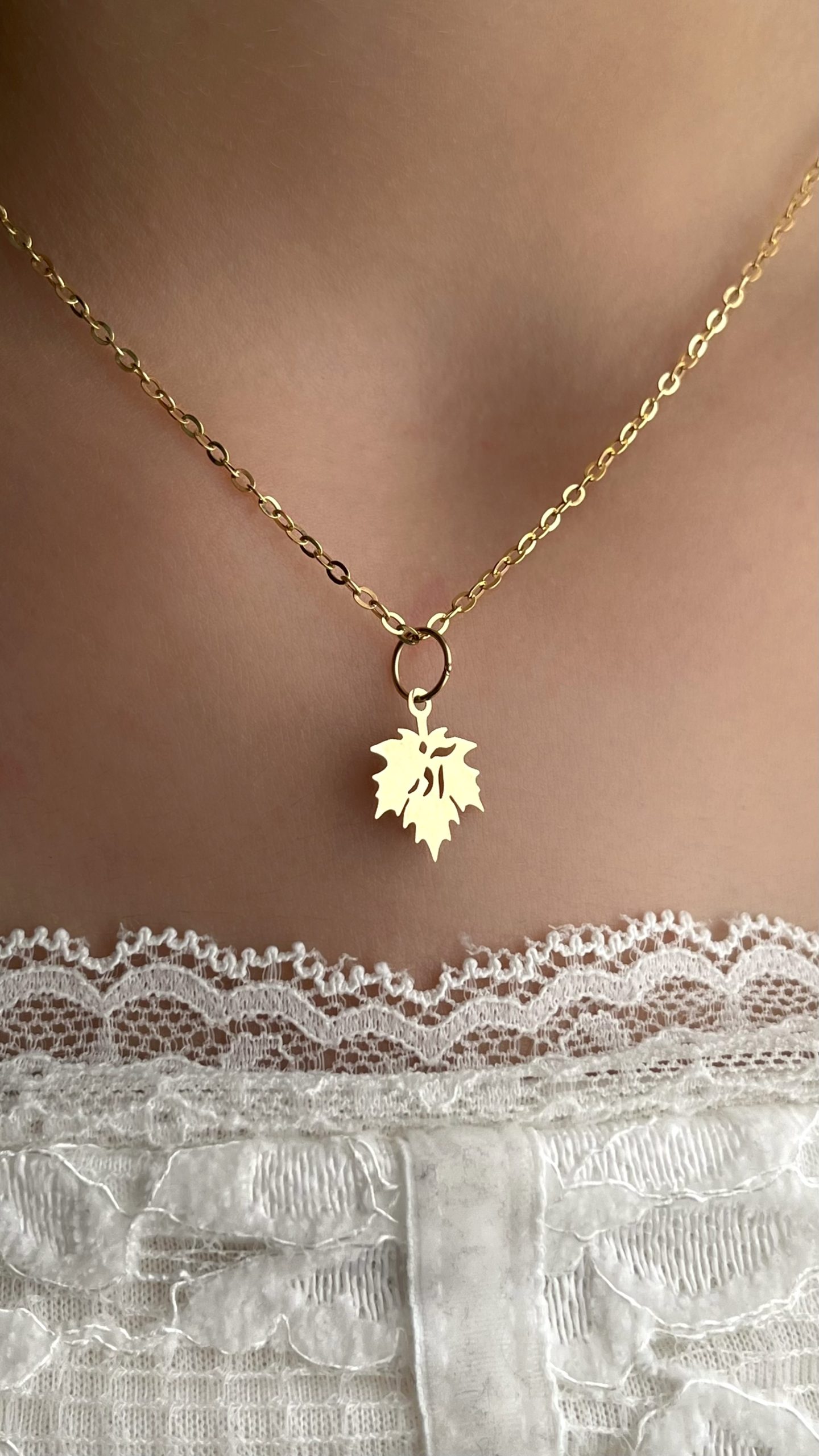آویز طلا پاییز ماه آذر